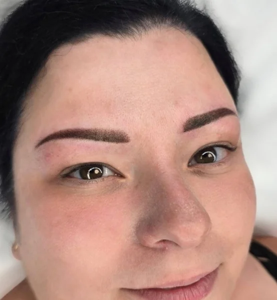 ETERNEÉ – Permanentní make-up (PMU)